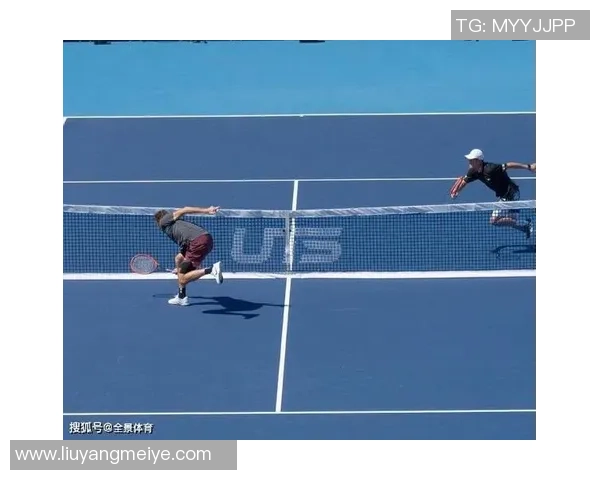 北京网球队的比赛经验揭秘：从训练到赛场的全景探索