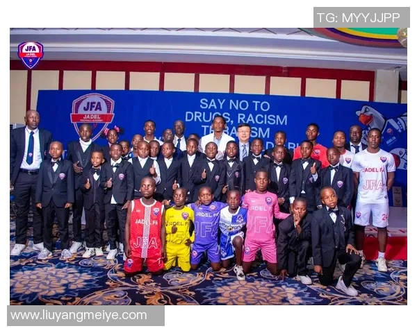 足球明星的专属音乐之旅探秘他们的个性旋律与激情节奏 足球明星的专属音乐之旅探秘他们的个性旋律与激情节奏